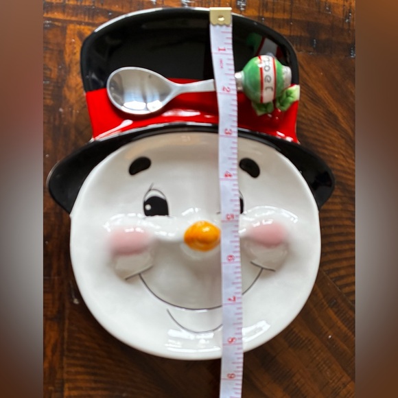 Fitz and Floyd Snowman Dish Set with Red and Black Accents - Picture 5 of 6